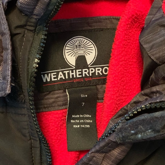 Boys Weatherproof Coat - Picture 2 of 3